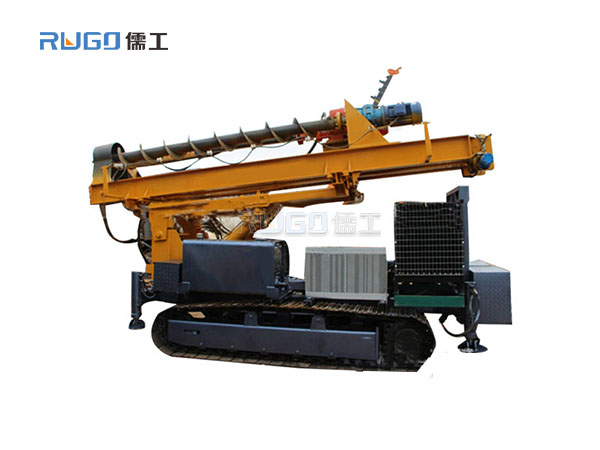 光伏打樁機(jī)