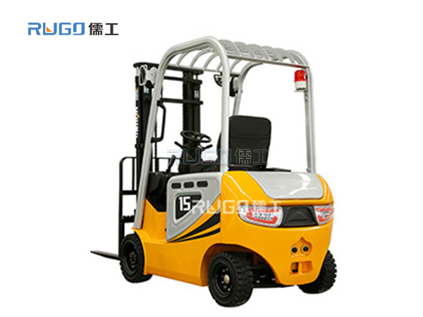 四輪駕駛式電動平衡叉車