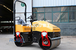 小型壓路機振動壓實技術(shù)的發(fā)展